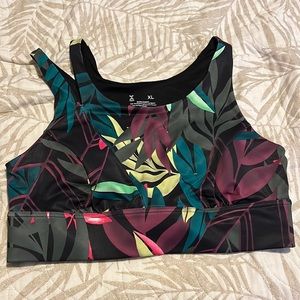 Xersion. Sports bra